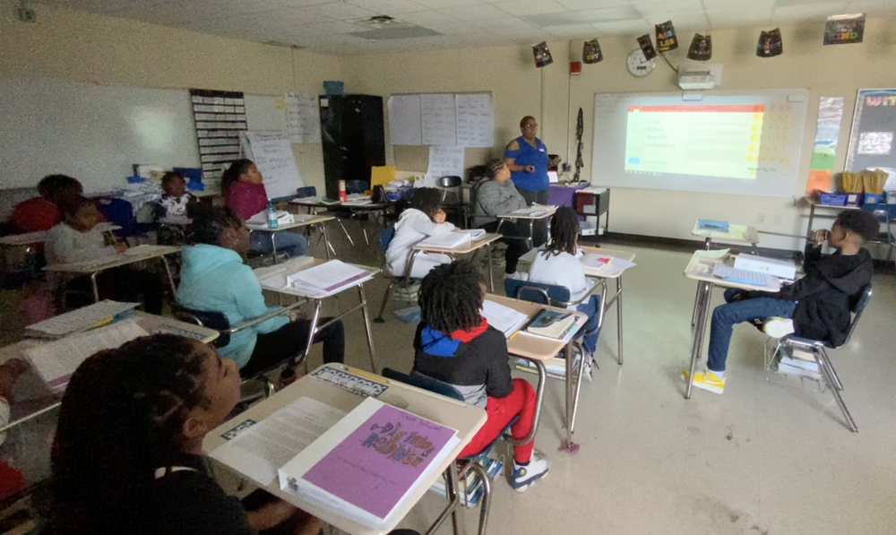 Ms. Smith teaching Wit and Wisdom at Weaver