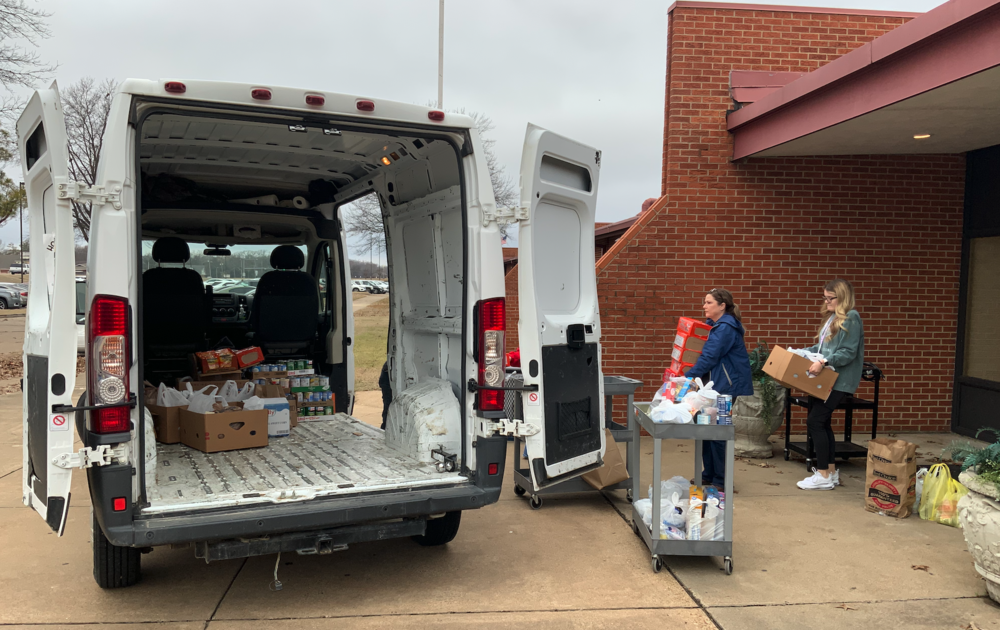 AWM helps Hope House Ministries load goods