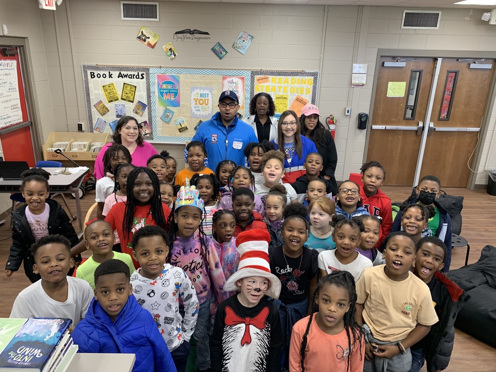 Fox 13 News, Joyce Gray, and Weaver 1st graders